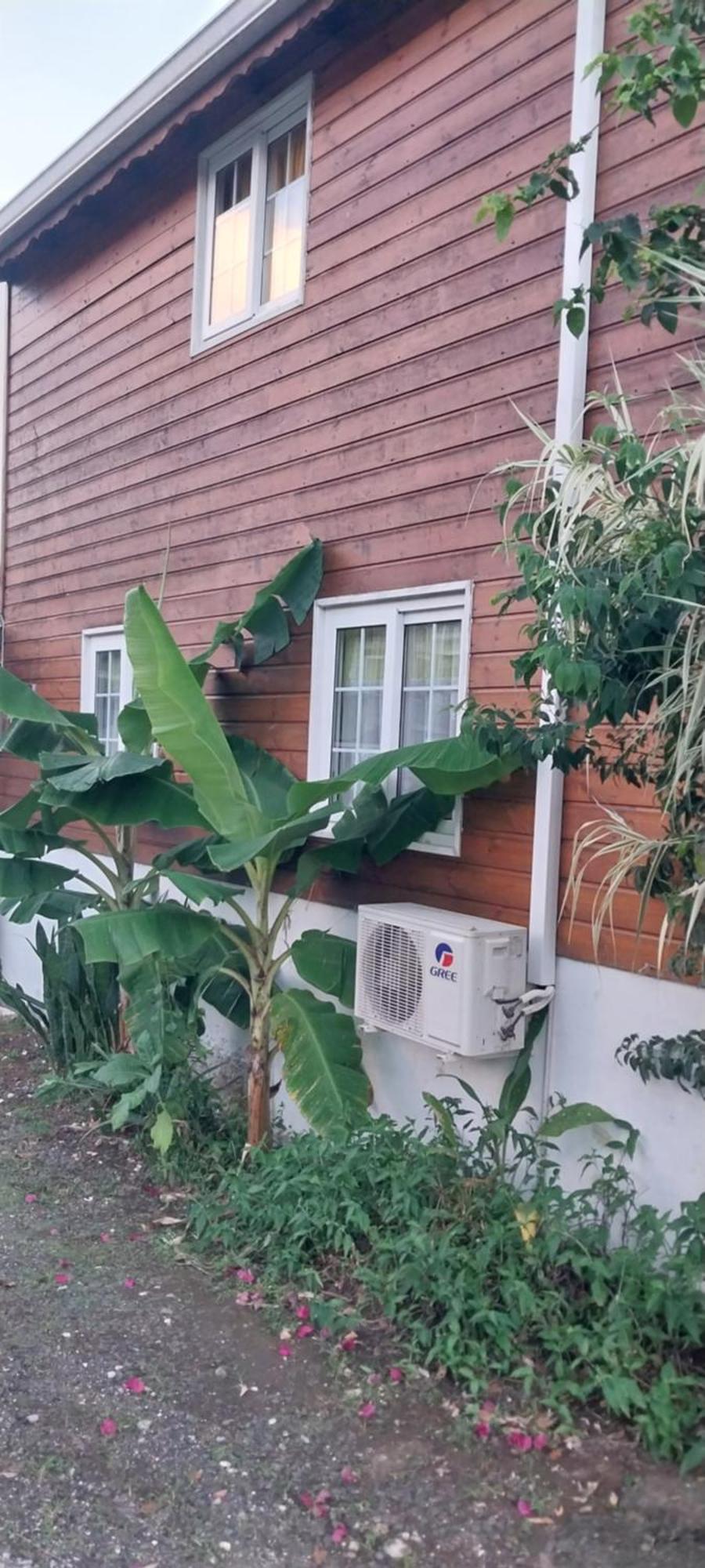 Le Cosy Bungalow De Lili / 5Min De L'Aeroport 레자빔 외부 사진